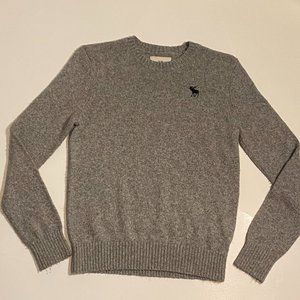 Abercrombie kids grey sweater size M/12